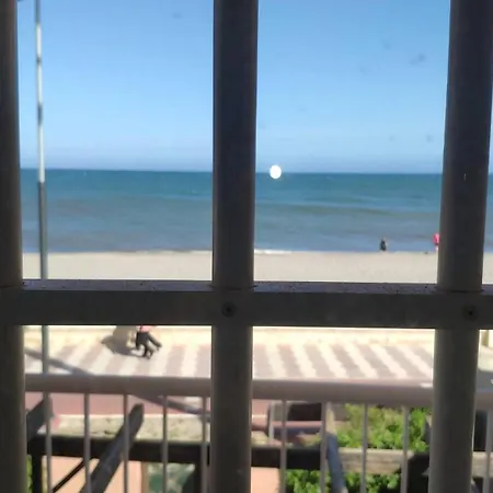Apartment Lovely 2 Bedroom With Pool *